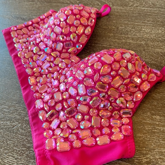 Pink Embellished Women's Bra - Picture 2 of 11